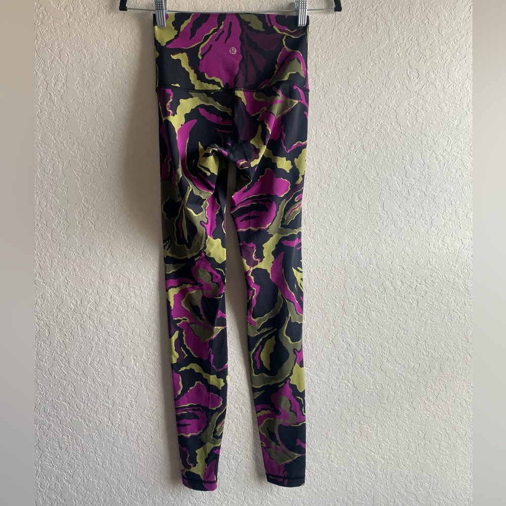Lululemon Wunder Under Pant (Hi-Rise) in Boom Bloom Chartreuse Green Aurora ~ 4 - Picture 7 of 10